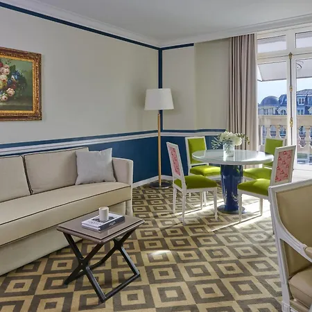 Fraser Suites Le Claridge Champs-Elysees Paris Exterior photo