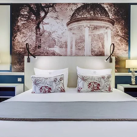 Fraser Suites Le Claridge Champs-Elysees Paris Exterior foto Deluxe room