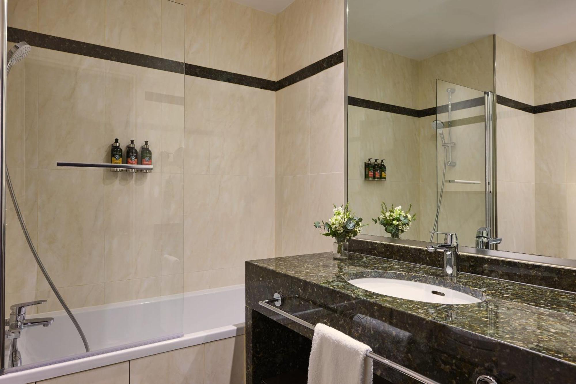 Fraser Le Claridge Champs-elysées Hotel 5*